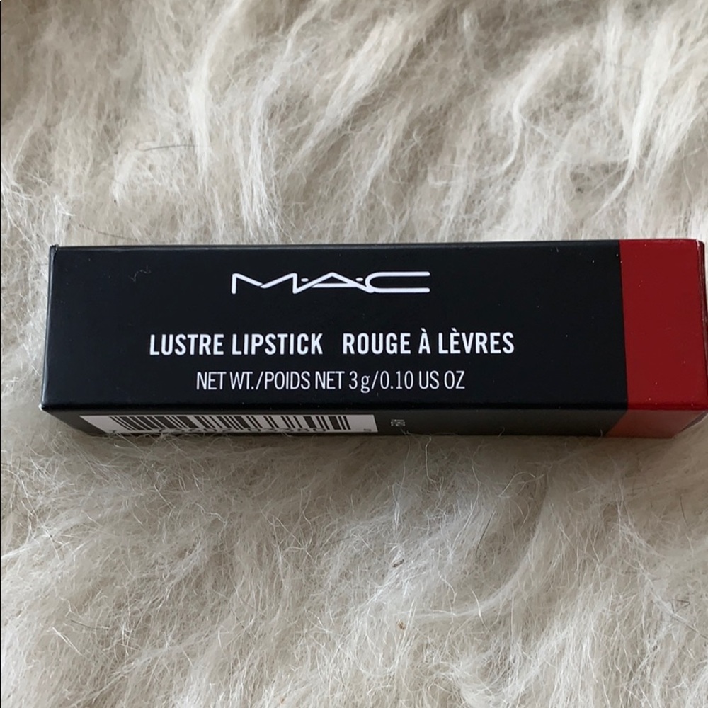 NIB Mac Lipstick and Rose All Day Set - Picture 3 of 7